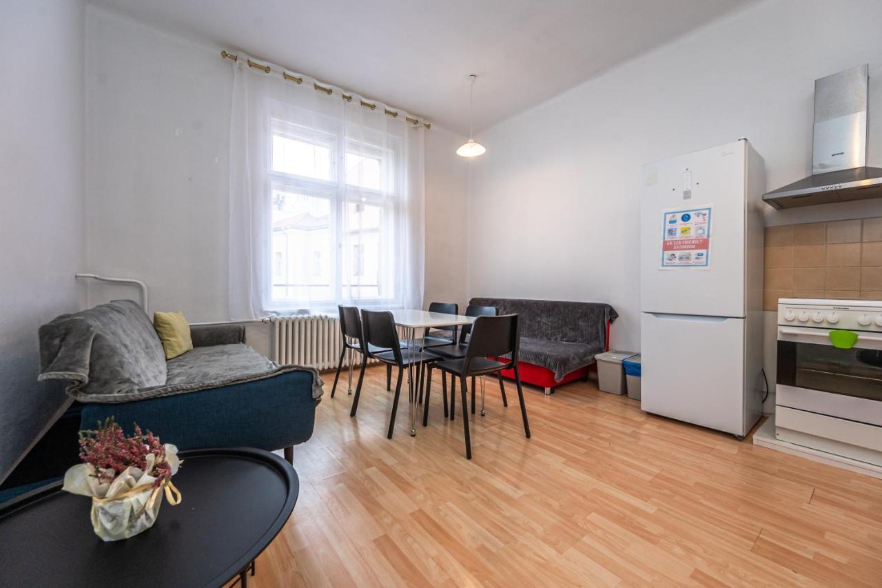 Apartments Safarikova 18 Prague Ngoại thất bức ảnh