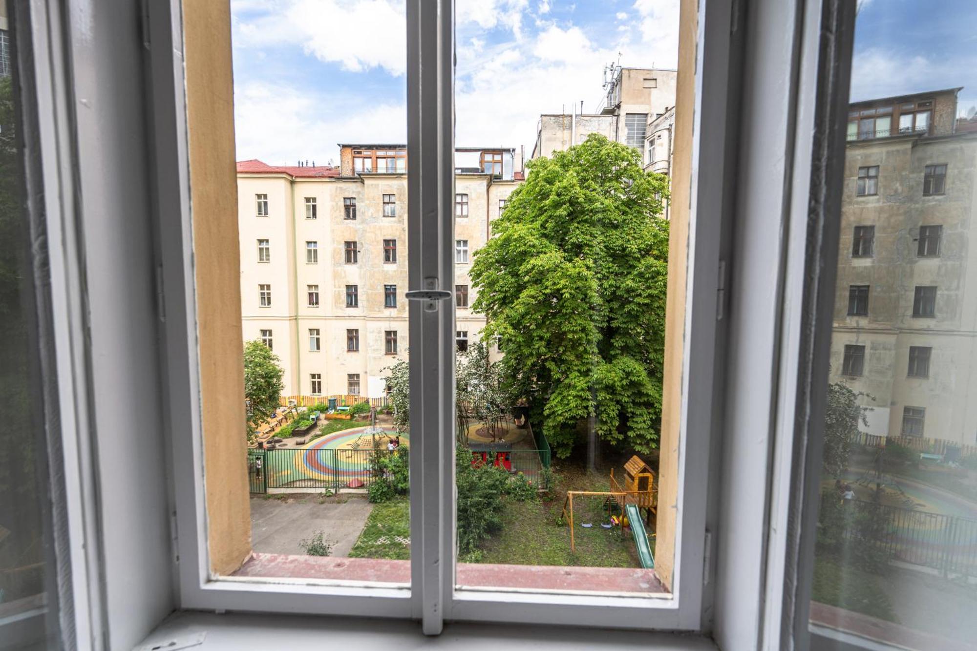 Apartments Safarikova 18 Prague Ngoại thất bức ảnh