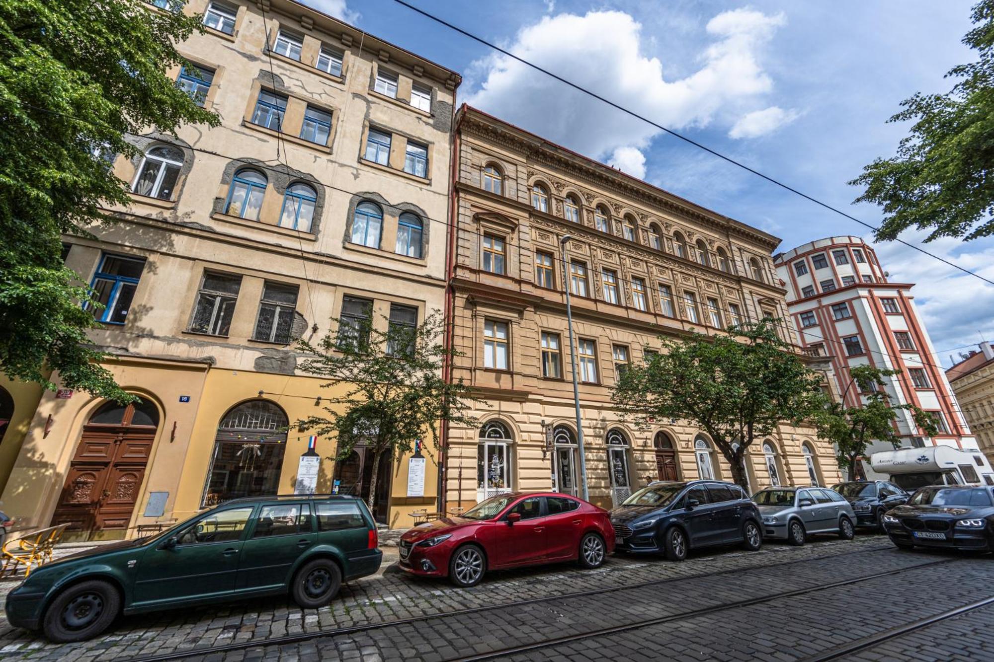 Apartments Safarikova 18 Prague Ngoại thất bức ảnh
