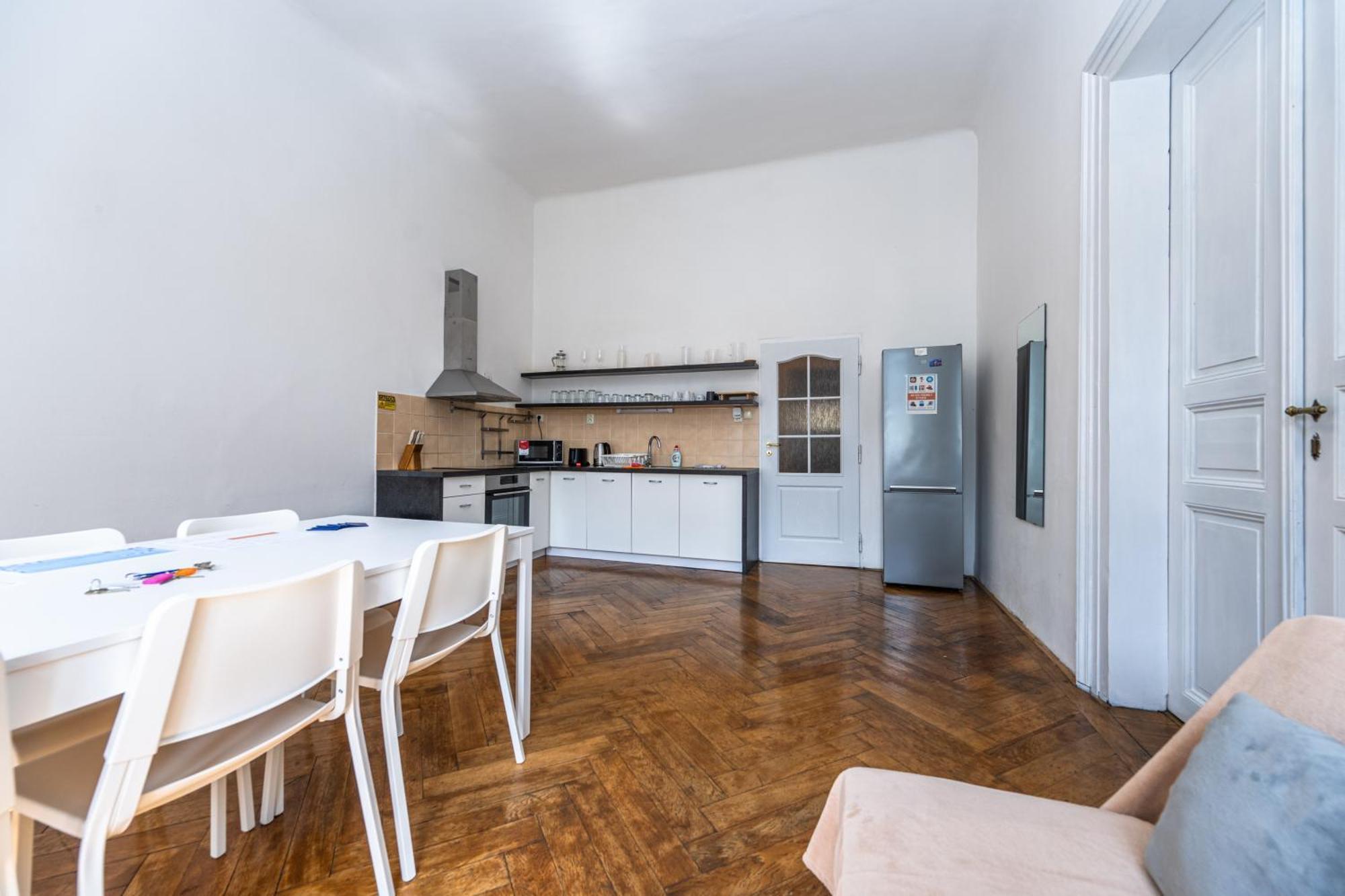Apartments Safarikova 18 Prague Ngoại thất bức ảnh