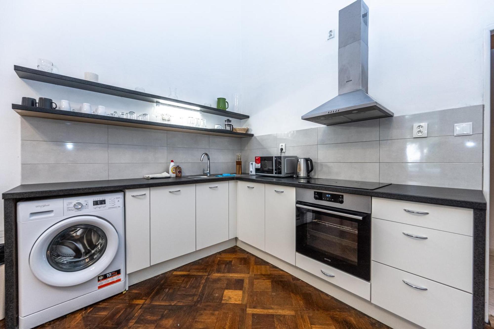 Apartments Safarikova 18 Prague Ngoại thất bức ảnh